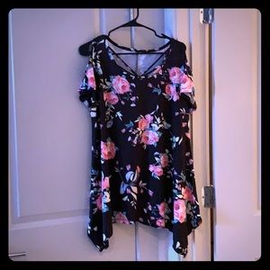 Short sleeved flower shirt